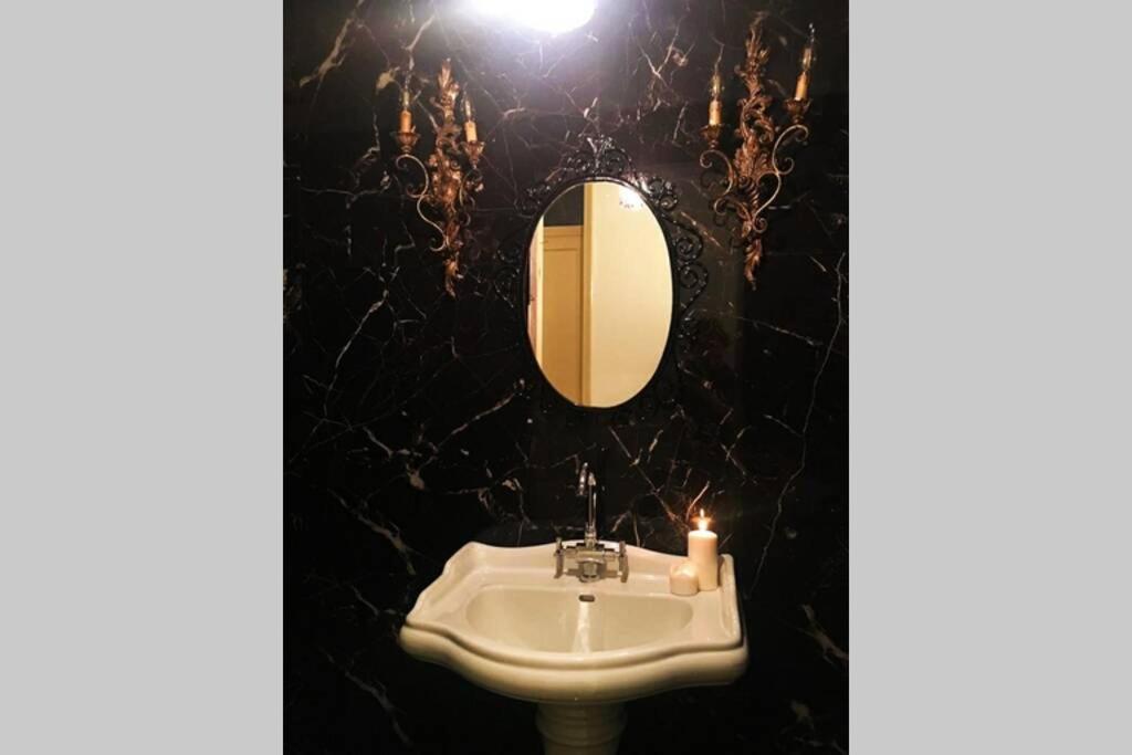 Apartmán Terrazzo Esclusivo Con Zona Solarium Da 200 Mq Valderice Exteriér fotografie